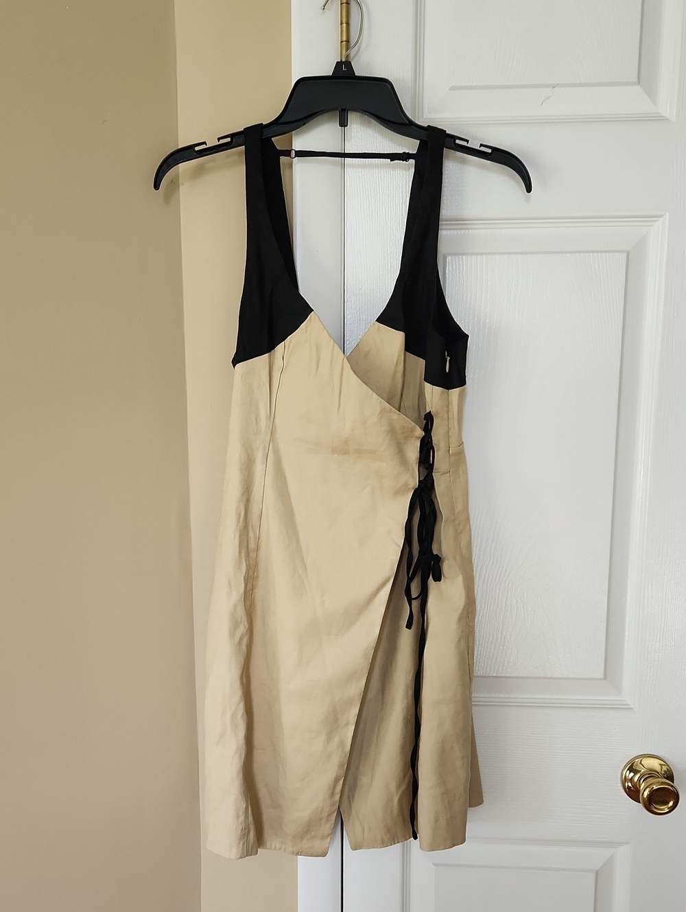 NWT Anthropologie Tan And Black Dress, Size 6